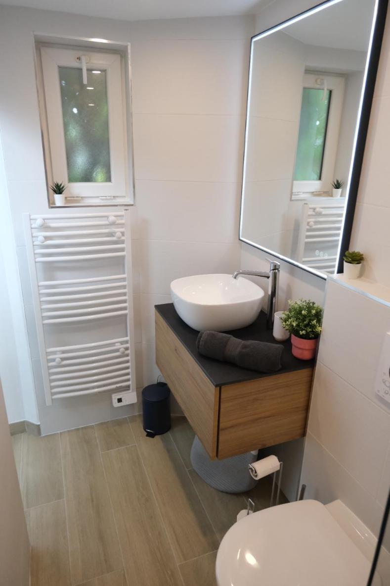 L'Escale Balneo'Romantique - Loveroom - Jacuzzi & Petit Dejeuner Villiers-sur-Marne Ngoại thất bức ảnh